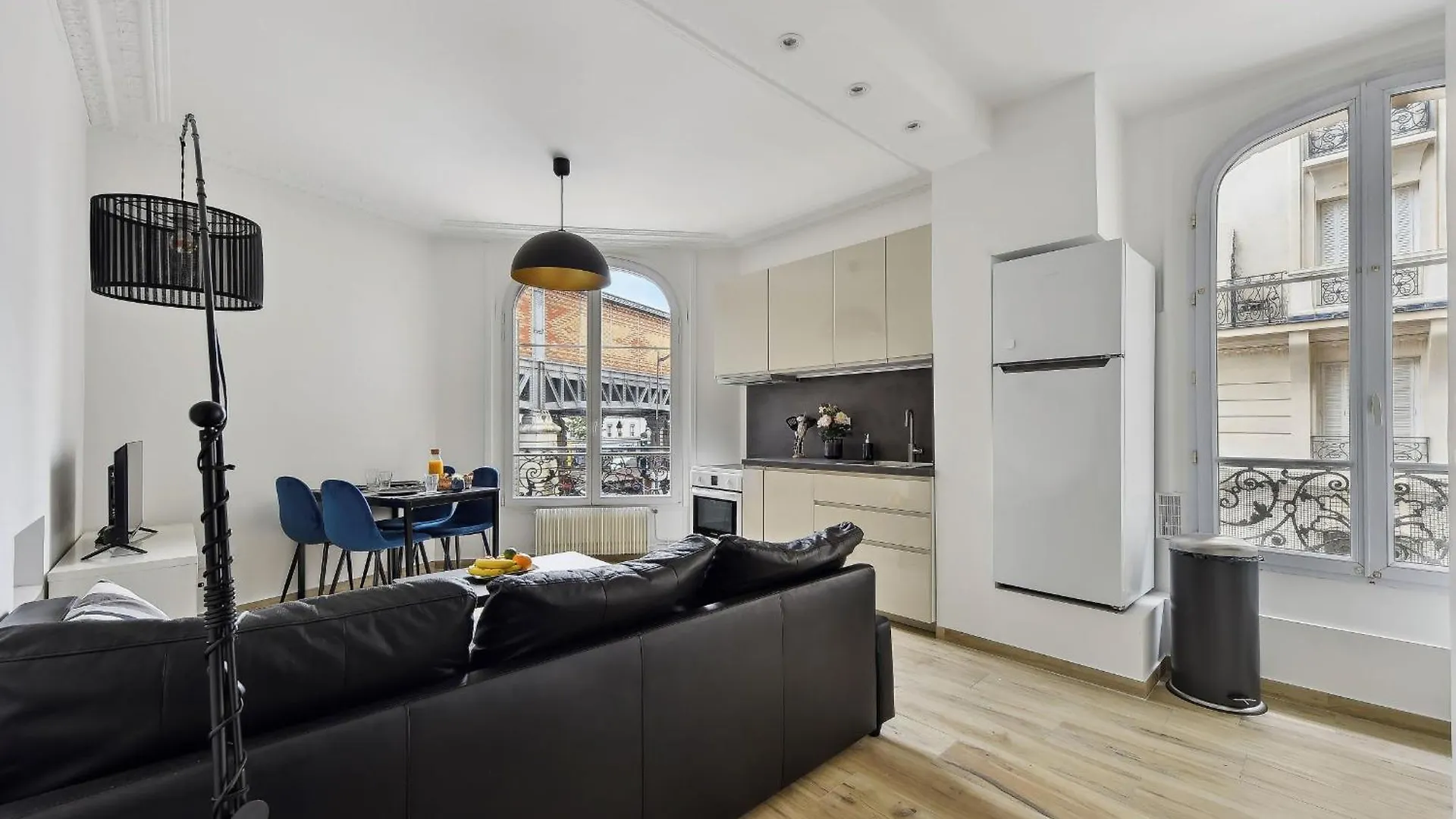 Apartment Eiffel Tower & Grenelle - 2Br - Cityapartmentstay Paris France